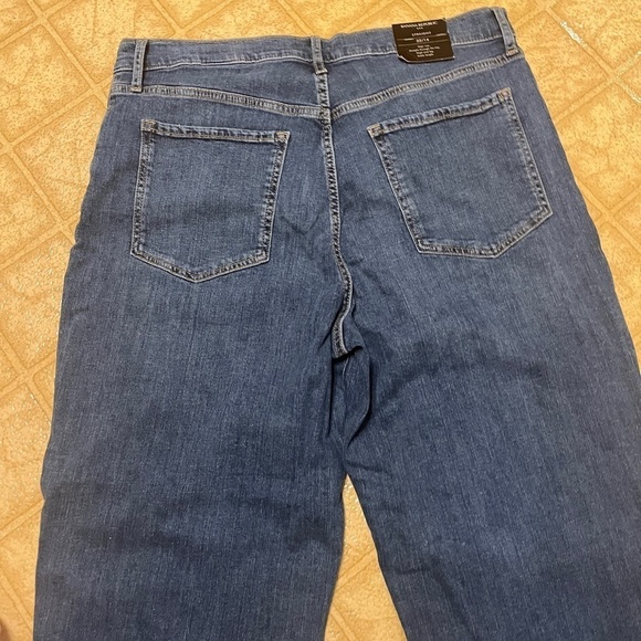 Banana Republic High Rise Straight Jeans - Picture 8 of 10